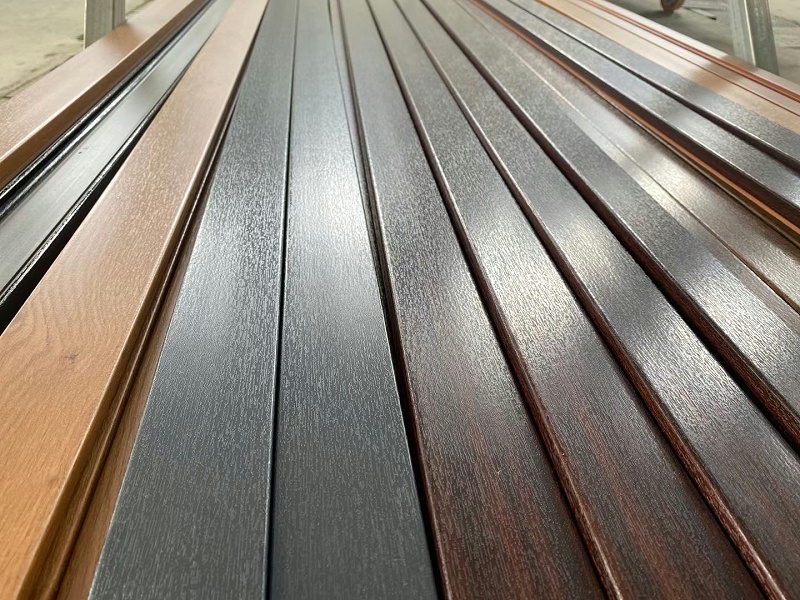 健康鋁木門窗流行的原因是什么？裝在室內(nèi)好看嗎？需注意什么問題？