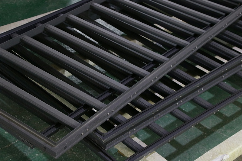 iphone12不再隨機(jī)附贈(zèng)充電器和耳機(jī)？樓上樓高端門窗質(zhì)量不減配