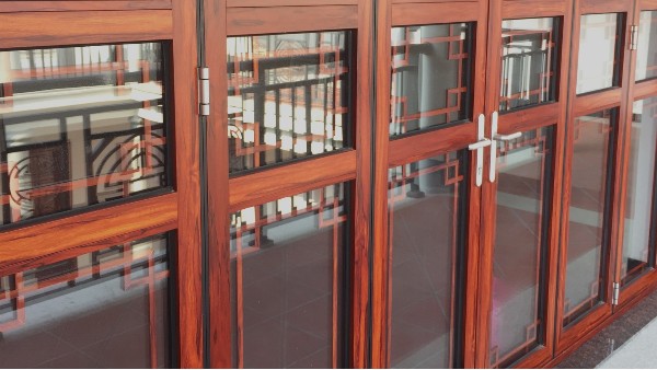 高端鋁合金門窗立面分格怎么設(shè)計才夠優(yōu)秀？進來看就學會了！