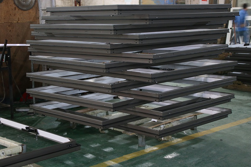 來看看樓上樓高端門窗的行業(yè)標(biāo)準(zhǔn)，別再使用“差不多”的鋁合金門窗啦！