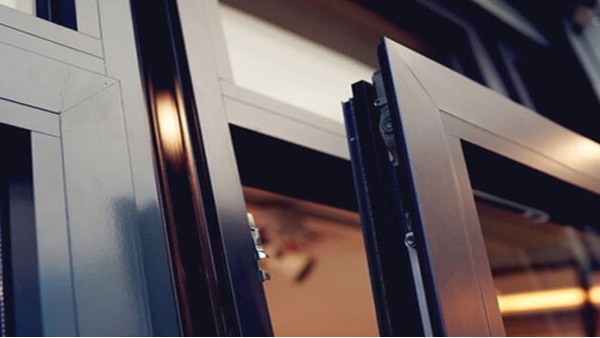 樓上樓工程門窗為什么會比普通門窗廠家性價比高？大有學(xué)問