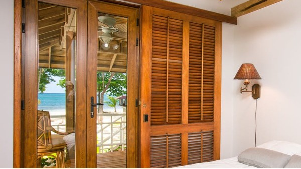 鋁合金門窗多少錢一平米？樓上樓門窗告訴你別再被忽悠！